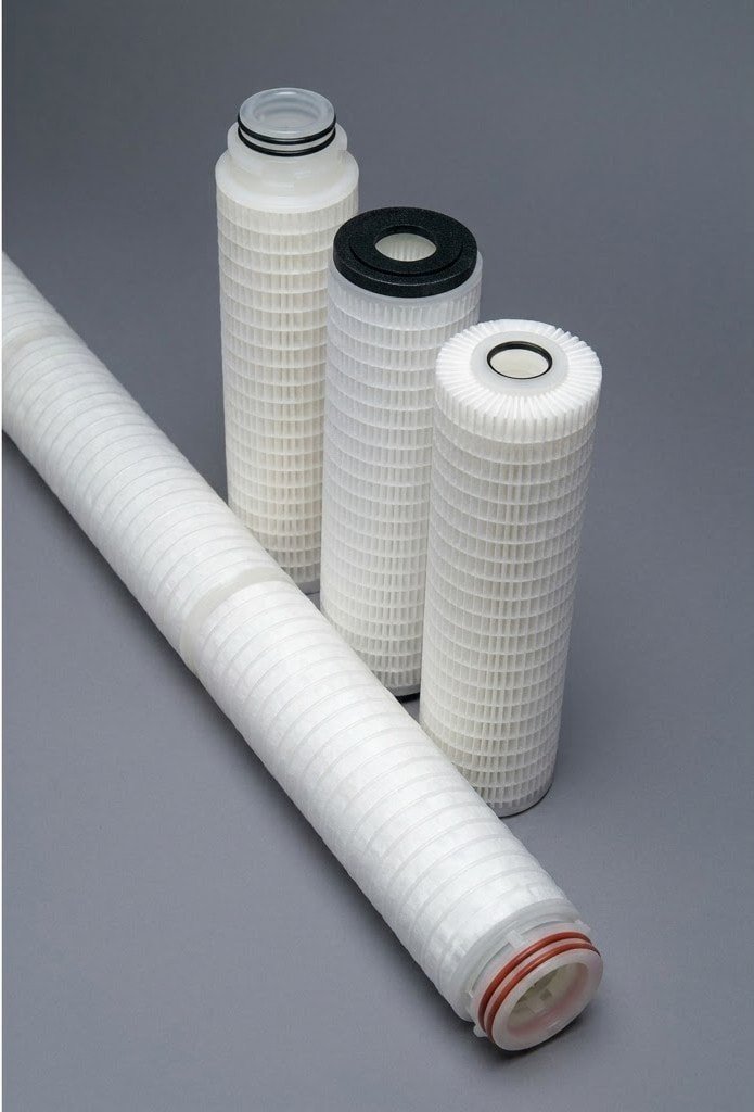 Electron microscope view of polypropylene fibers